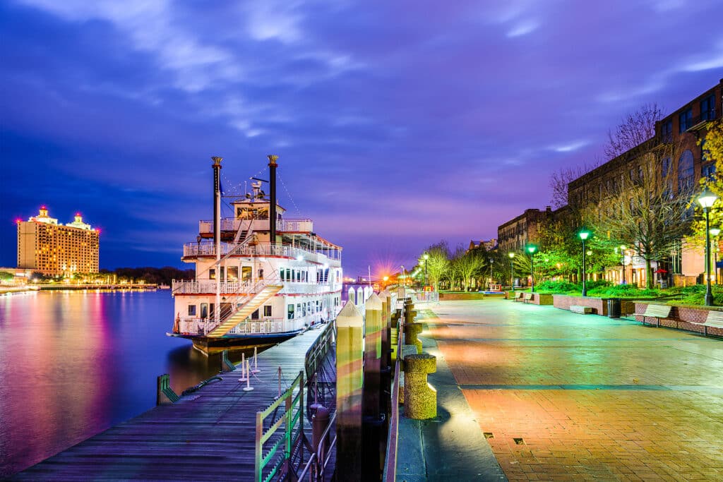 Spartan Vacations for Romantic Getaways in Savannah 3